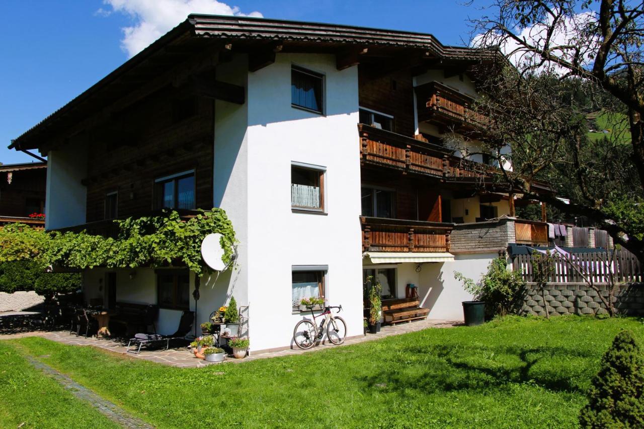 Appartamento Haus Carmen Stumm Esterno foto