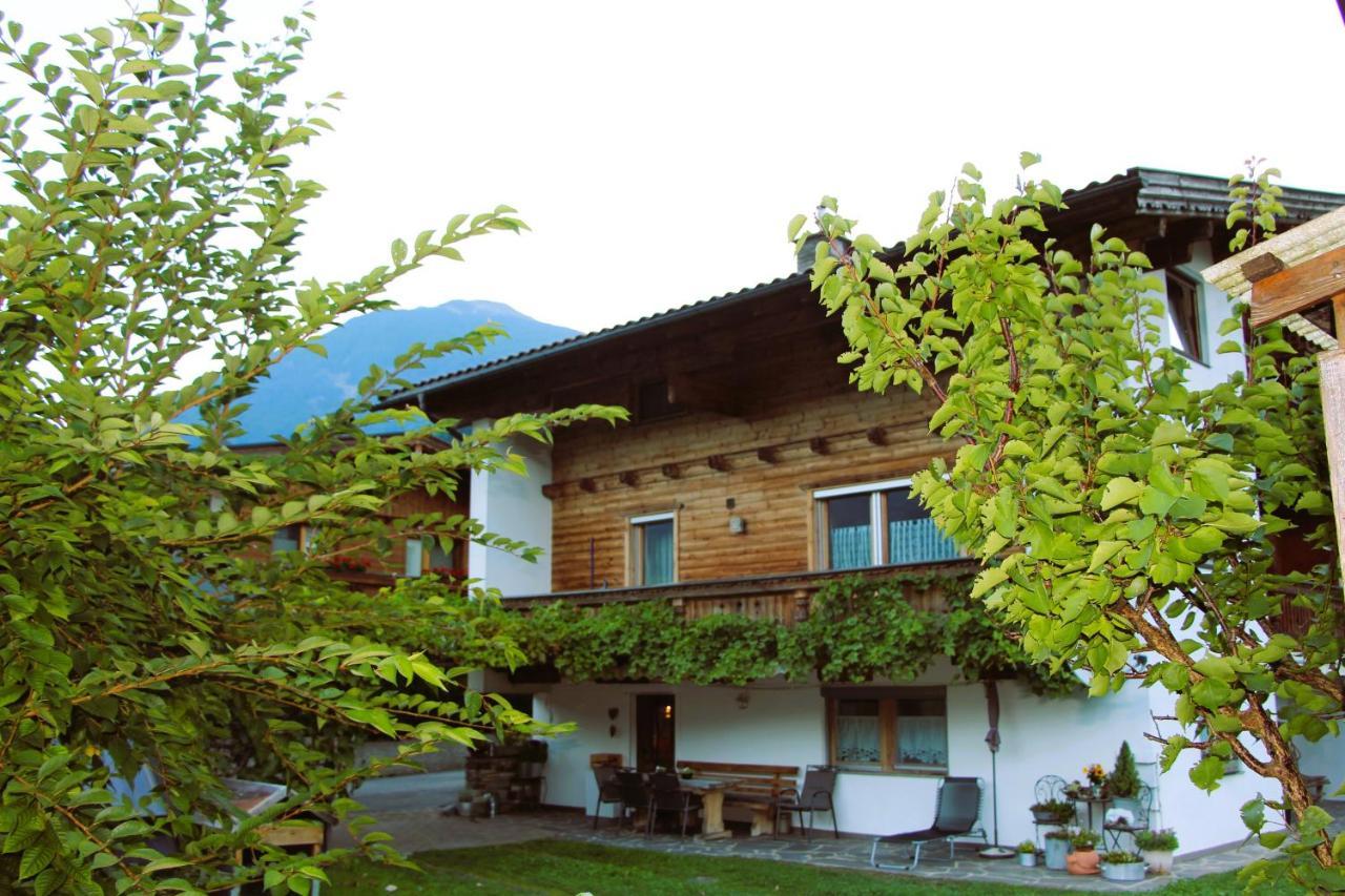 Appartamento Haus Carmen Stumm Esterno foto